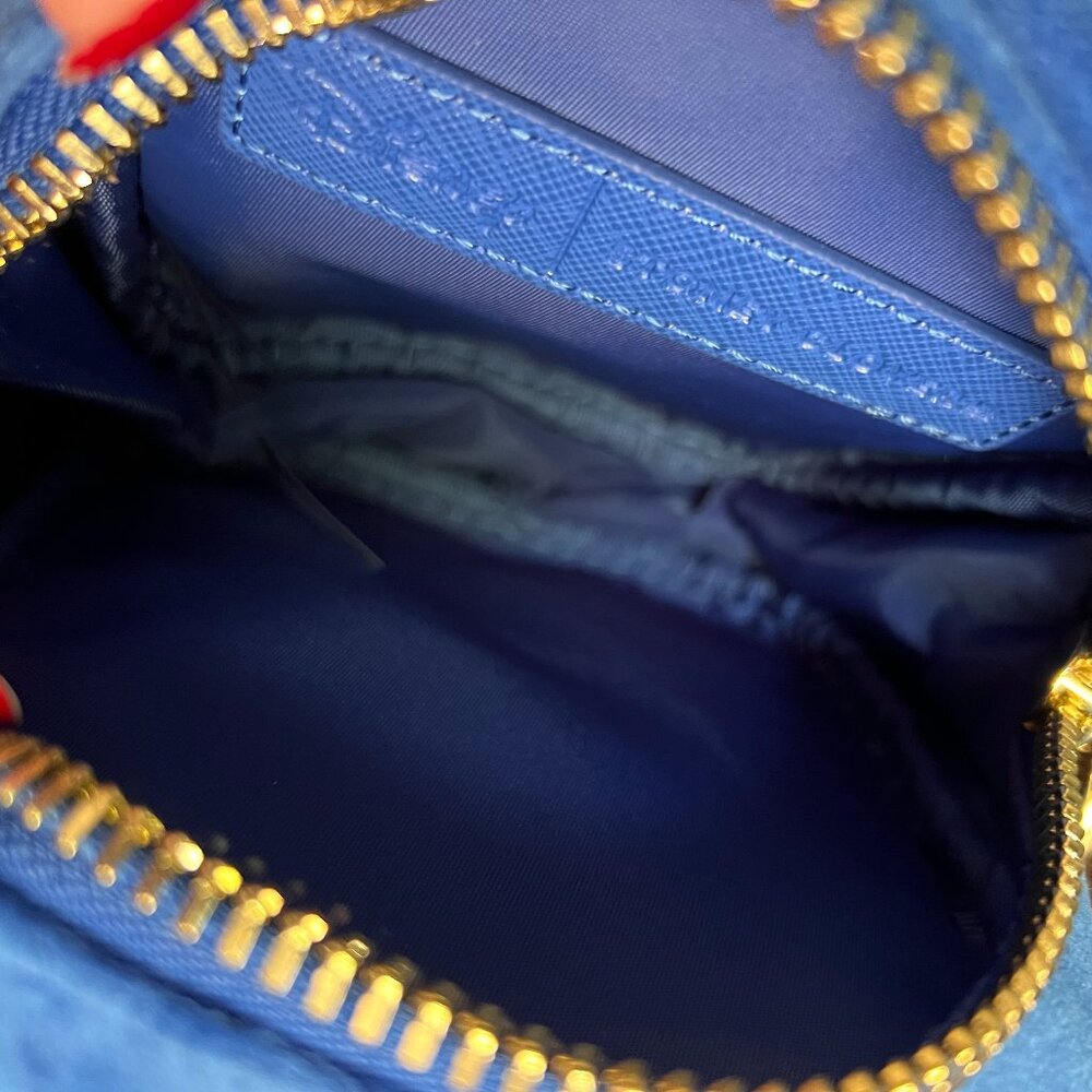 Stoney Clover Lane x Disney Holiday Mini Pouch - Picture 5 of 5